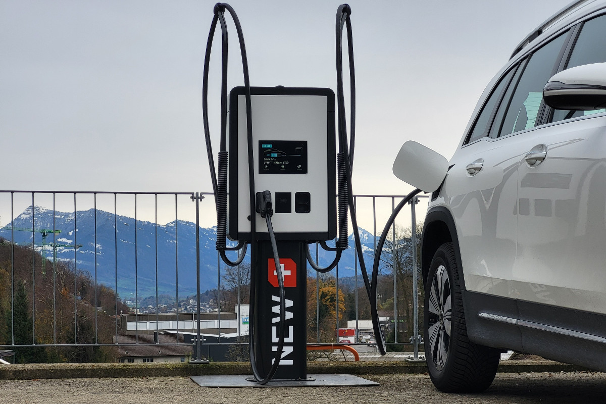 Crema_Charge_EVTEC_Kriens_Renggloch.jpg